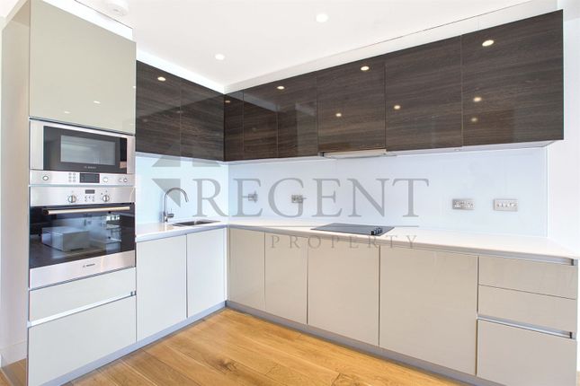 Rathbone Market, Barking Road, E16 2 bed apartment for sale