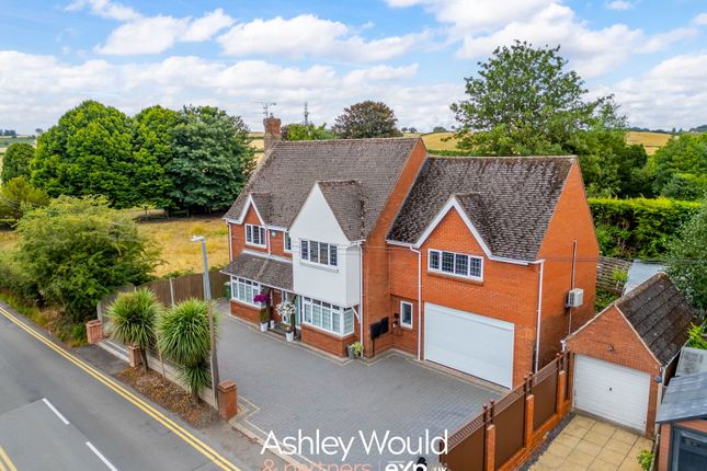 Racecourse Lane, Stourbridge DY8 5 bed detached house for sale