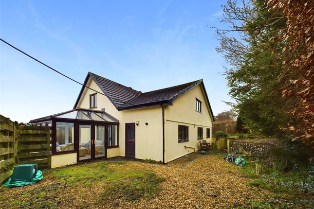 Taw Vale Avenue, North Tawton, Devon 5 bed detached house for sale