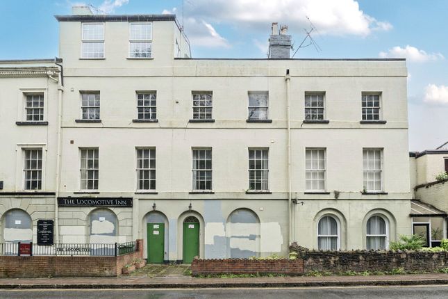 8 bedroom terraced house for sale