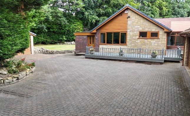 3 bedroom detached bungalow for sale