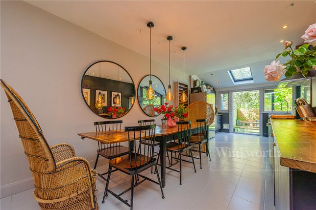Harley Road, London, NW10 5 bed terraced house for sale