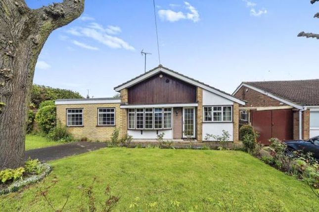 BUNGALOW + MAJOR PLANNING PERMISSION... 5 bed detached bungalow for sale