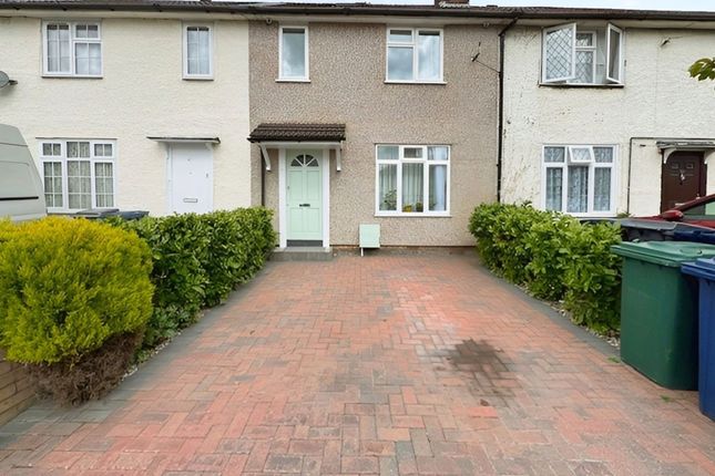 Dryfield Road, Edgware, HA8 3 bed terraced house for sale