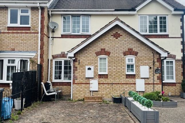 PHEASANT CLOSE, SWINDON SN3 2 bed townhouse for sale