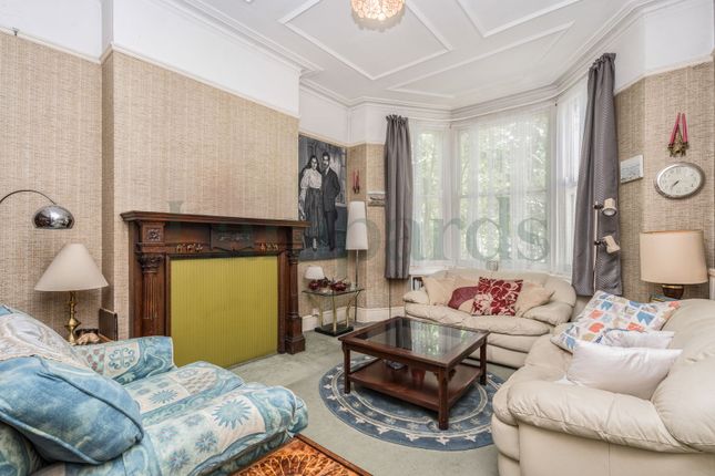 Carlisle Road, London, NW6 3 bed terraced house for sale