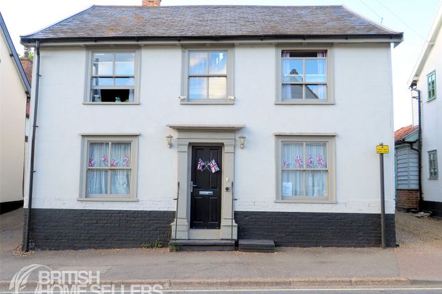 4 bedroom end of terrace house for sale