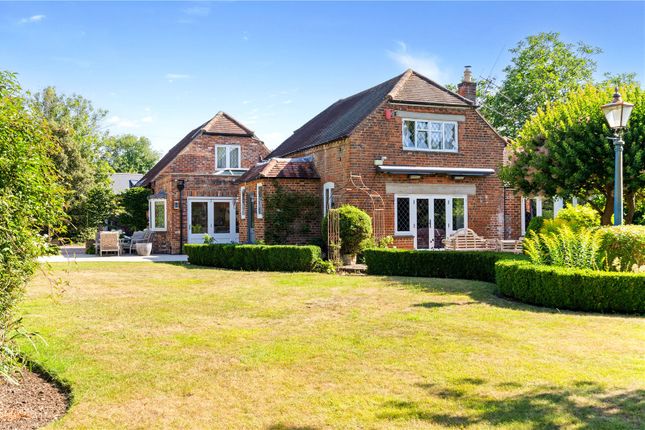 Duffield Lane, Stoke Poges, Slough, SL2 4 bed detached house for sale