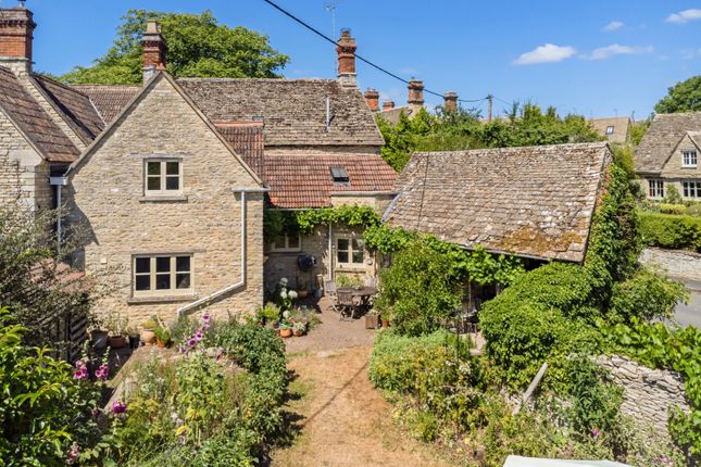 Coln St. Aldwyns, Cirencester... 4 bed semi