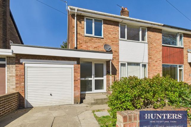 Avondale Gardens, West Boldon, East... 3 bed semi