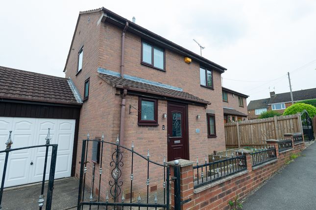 Robin Hood Road, Sheffield S9 3 bed detached house for sale