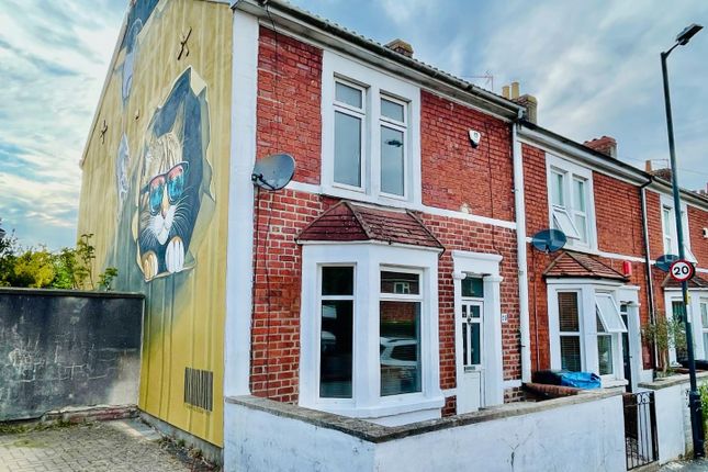 3 bedroom end of terrace house for sale