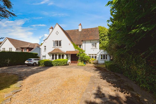 Smitham Bottom Lane, Purley CR8 5 bed detached house for sale