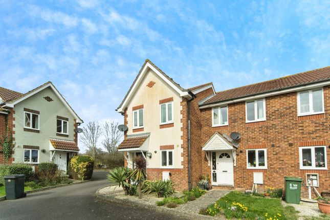 2 bed end terrace house