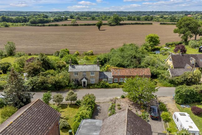 The Street, Darsham 3 bed detached house for sale
