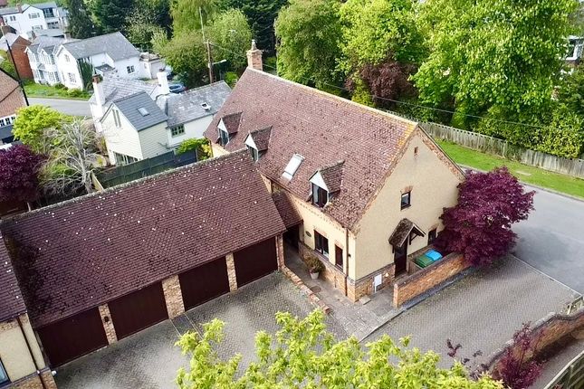 Sportsman Close, Buckingham MK18 4 bed detached house for sale