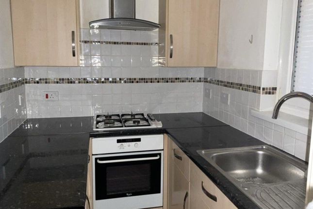 2 bed flat