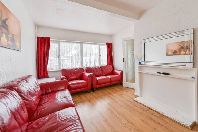 Priestley Road, Mitcham, CR4 3 bed terraced house for sale