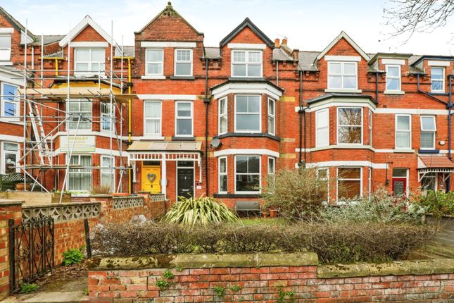 7 bedroom terraced house for sale