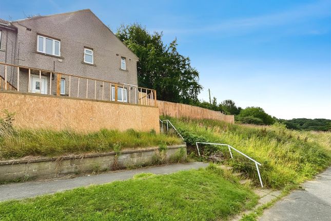 West Royd Drive, Shipley BD18 3 bed end of terrace house for sale