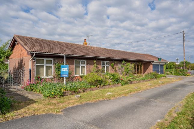 4 bedroom detached bungalow for sale