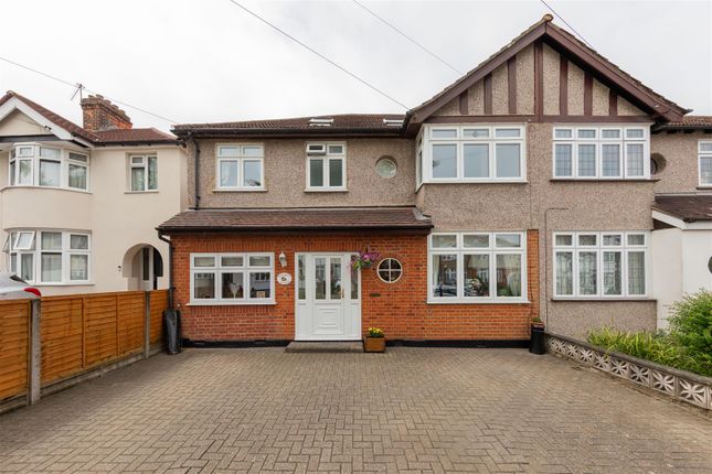 5 bedroom semi-detached house for sale
