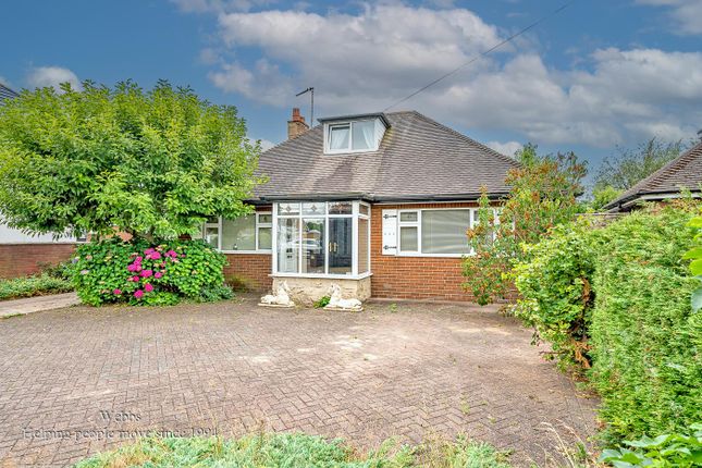 Fortescue Lane 4 bed detached bungalow for sale
