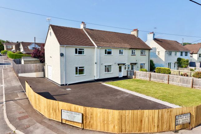 5 bedroom semi-detached house for sale