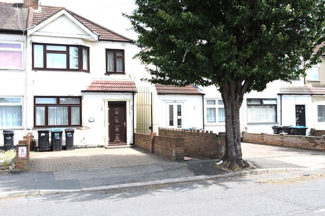 Newbury Avenue, Enfield, EN3 3 bed end of terrace house for sale