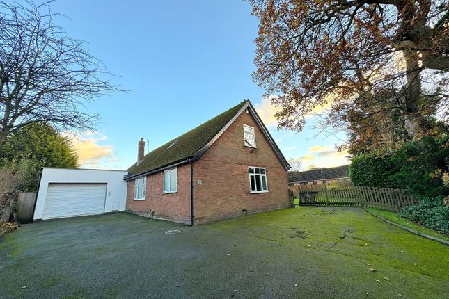 Offerton Road, Stockport SK7 4 bed detached bungalow for sale