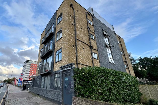 Romford Road, London E7 1 bed flat for sale