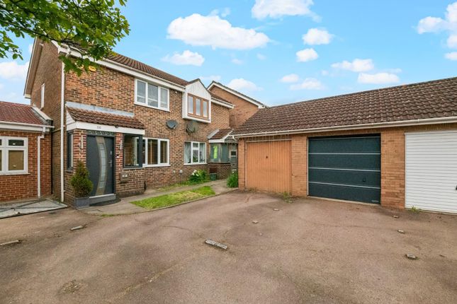 Paddington Close, Hayes 2 bed end of terrace house for sale