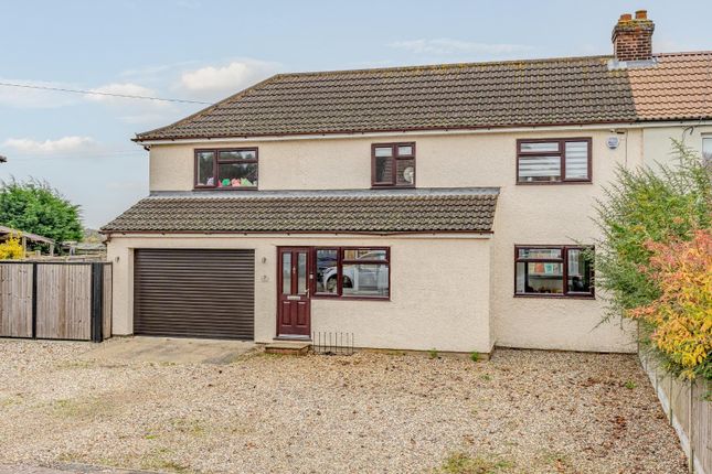 3 bedroom semi-detached house for sale