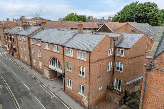 Fetter Lane, York 2 bed apartment for sale