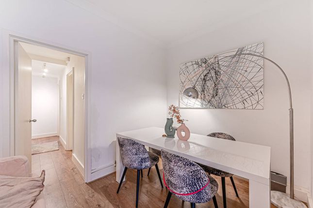 Winchester Street, Pimlico, London, SW1V 2 bed flat for sale
