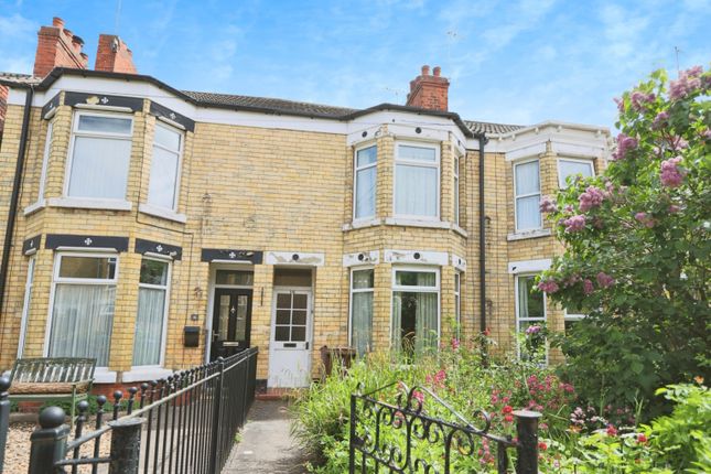 Madison Gardens, Park Avenue, Hull... 2 bed terraced house for sale