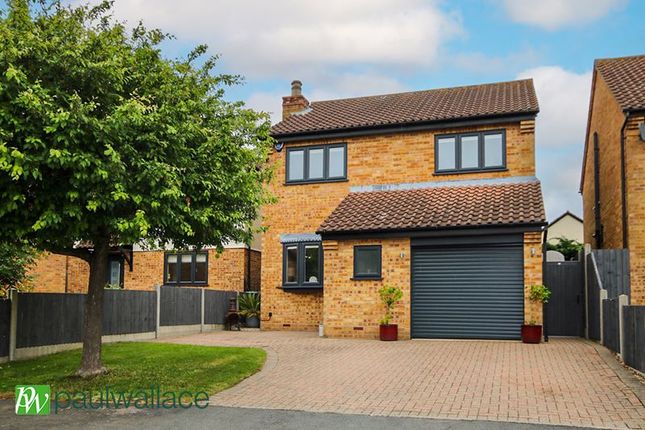 Springwood, West Cheshunt 4 bed detached house for sale