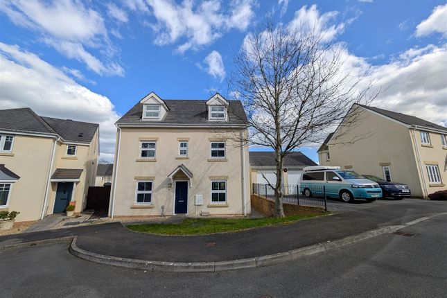 Parc Starling, Johnstown, Carmarthen 4 bed detached house for sale