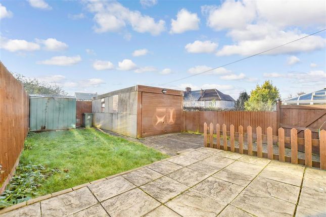 3 bed end terrace house