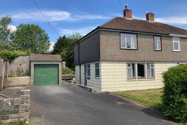 Margaret Avenue, St. Austell 4 bed semi