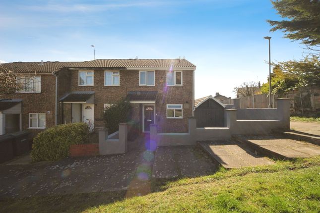 3 bed end terrace house