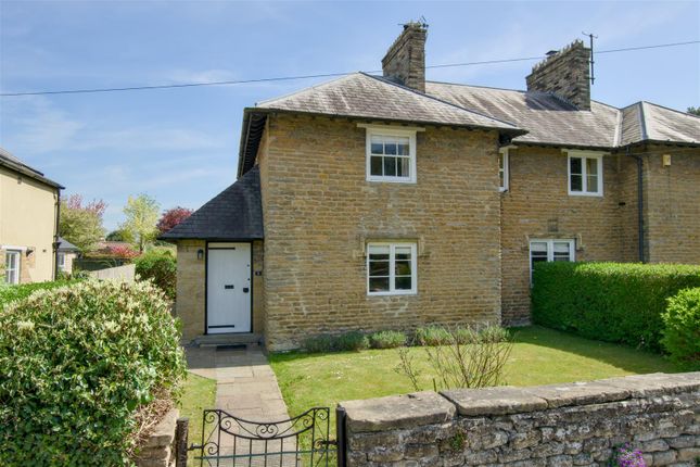 Main Street, Gilling East, York 3 bed semi