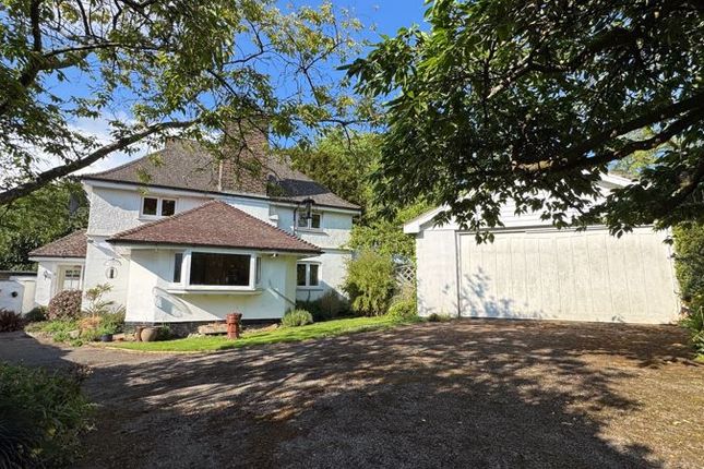 Deans Lane, Walton on the Hill 4 bed detached house for sale