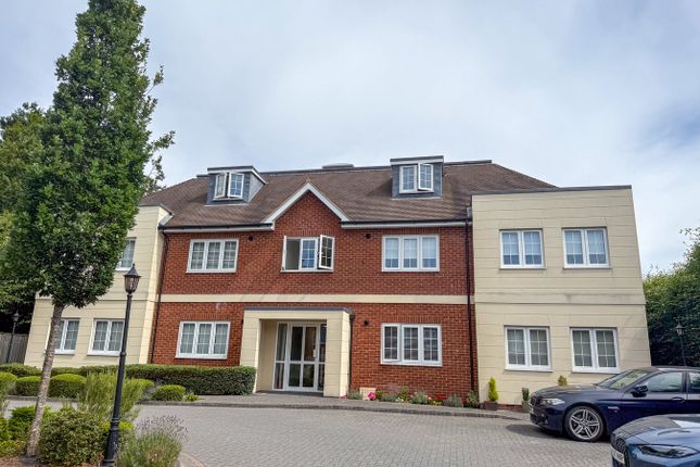 The Dolmans, Shaw, Newbury, RG14 2 bed apartment for sale
