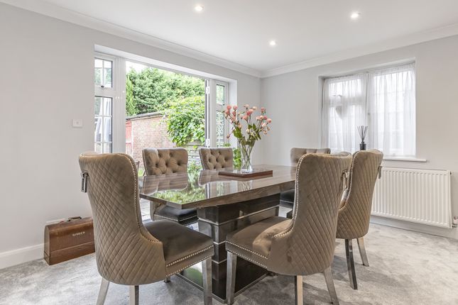Temple Mead Close, Stanmore, HA7 4 bed detached house for sale