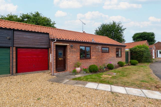 Walcups Lane, Great Massingham 2 bed detached bungalow for sale