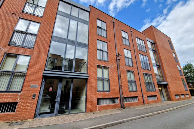 Ascote Lane, Dickens Heath, Solihull... 2 bed flat for sale