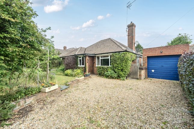 Lower Froyle, Alton, Hampshire, GU34 3 bed bungalow for sale