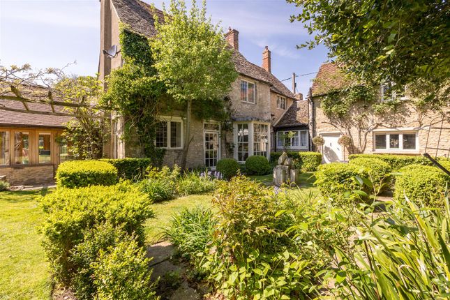Bainton Road, Bucknell 5 bed detached house for sale