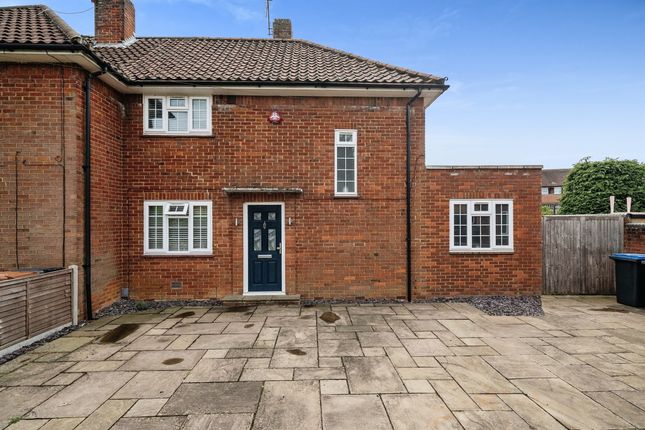 3 bedroom semi-detached house for sale